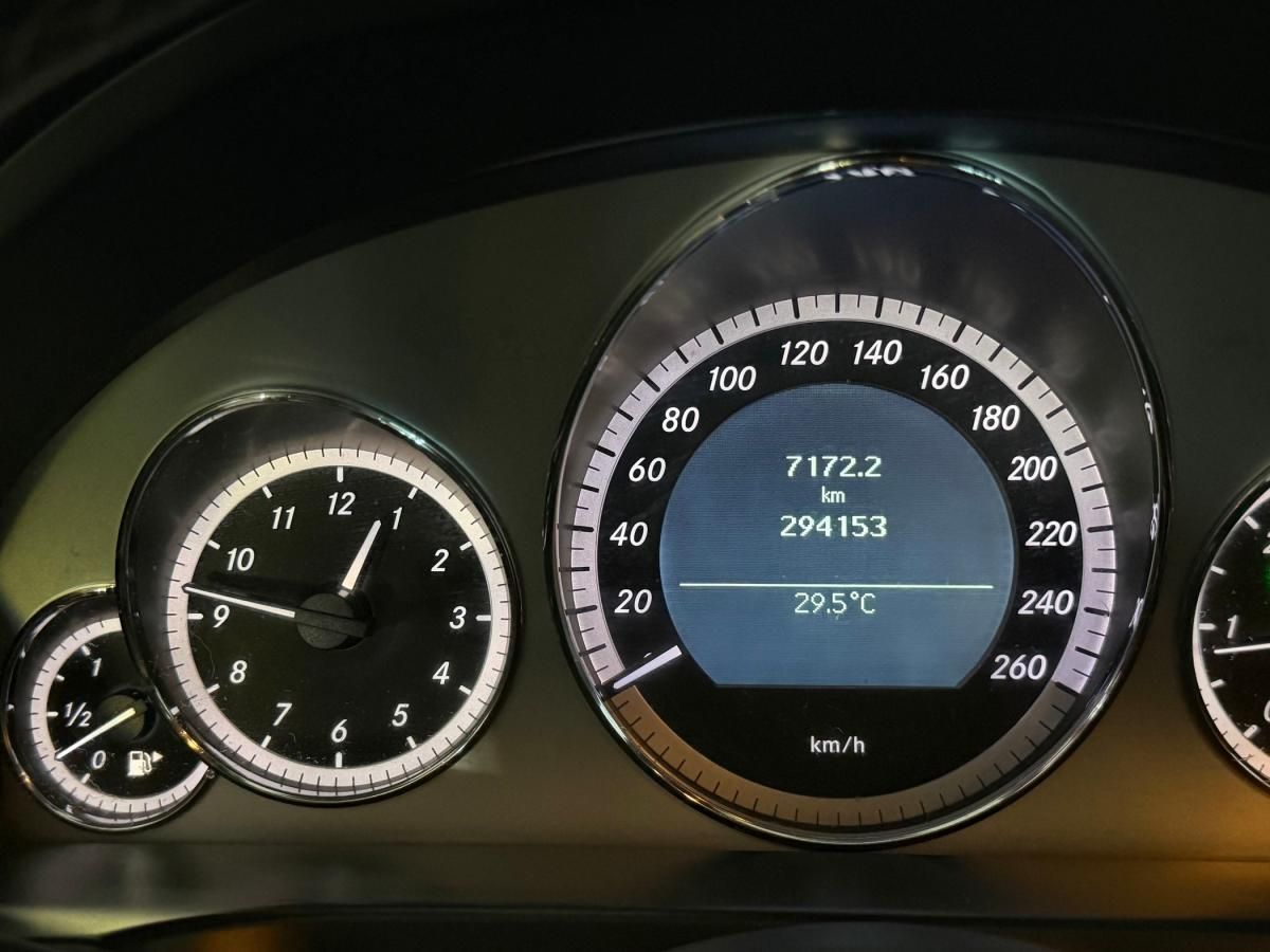 mercedes-benz-classe-e-2010-diesel-2143cc