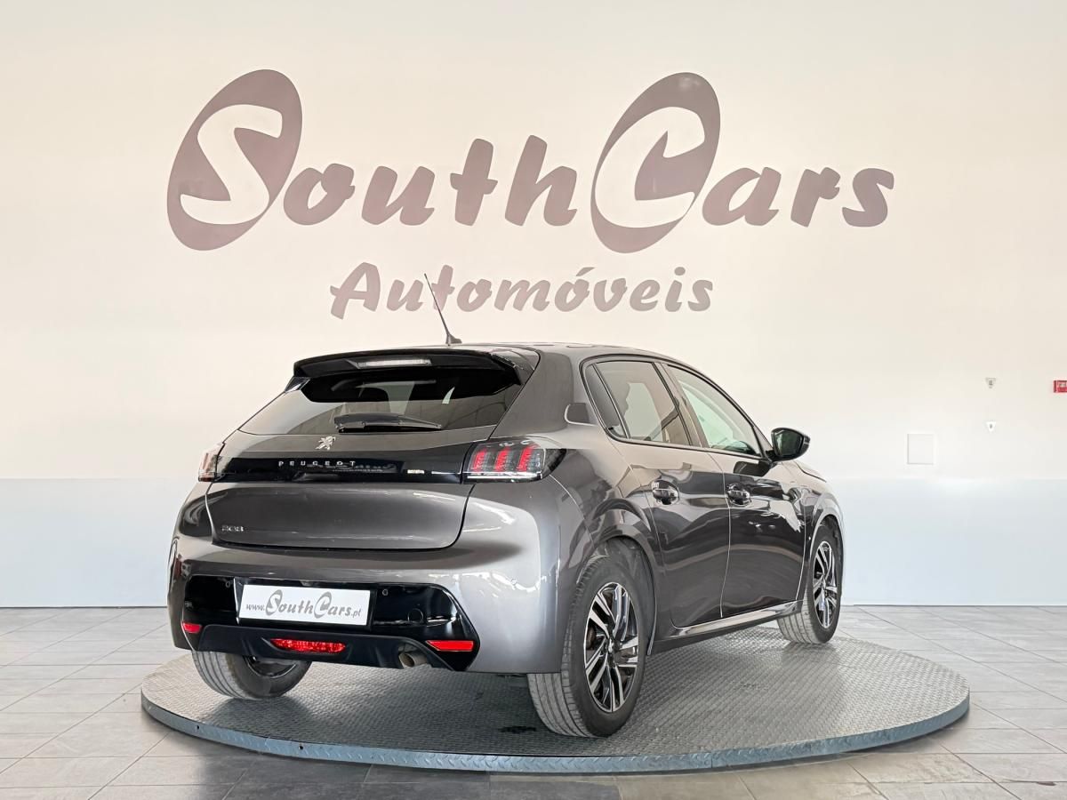 peugeot-208-2022-gasolina-1199cc