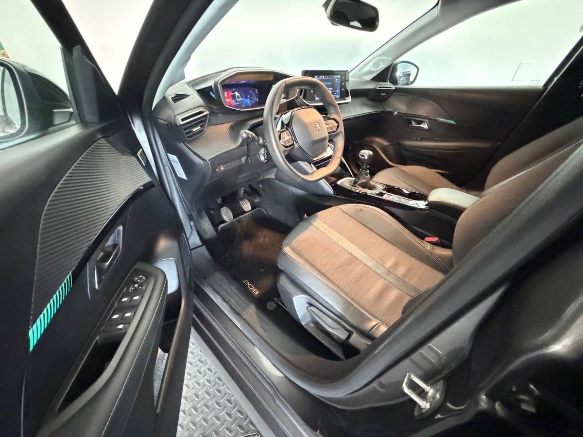 peugeot-208-2022-gasolina-1199cc