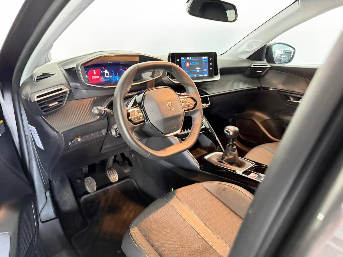 peugeot-208-2022-gasolina-1199cc