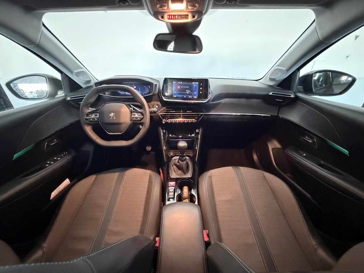 peugeot-208-2022-gasolina-1199cc