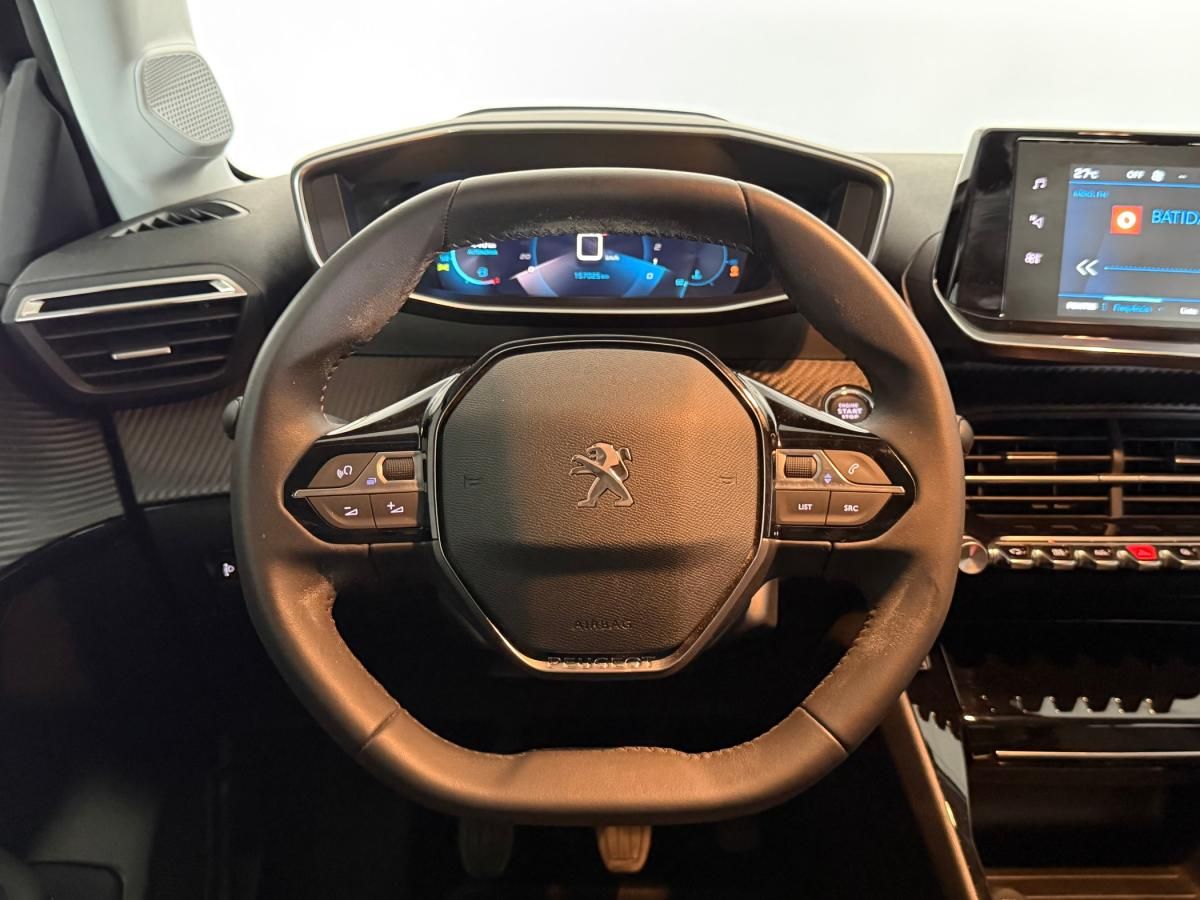 peugeot-208-2022-gasolina-1199cc