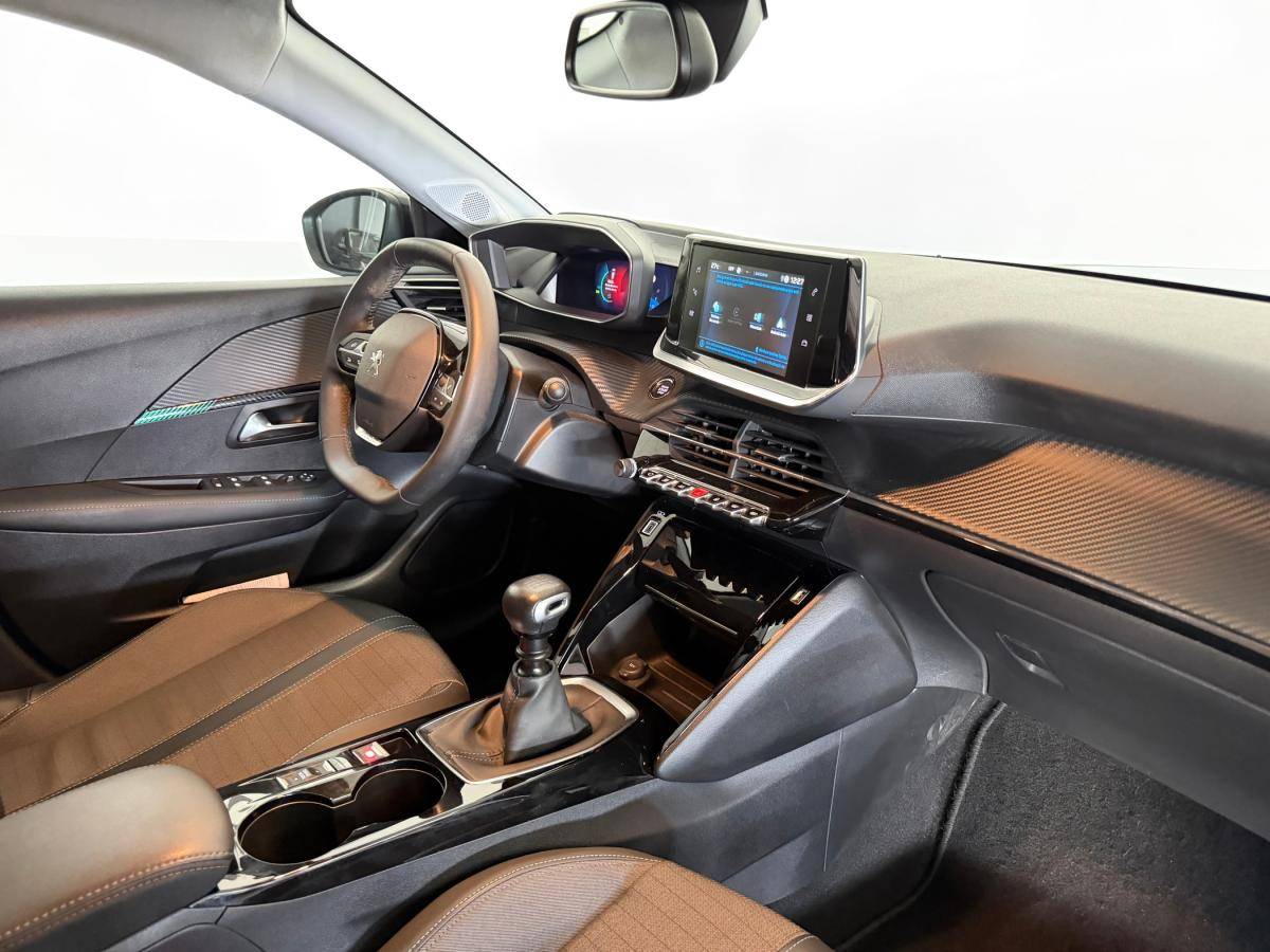 peugeot-208-2022-gasolina-1199cc
