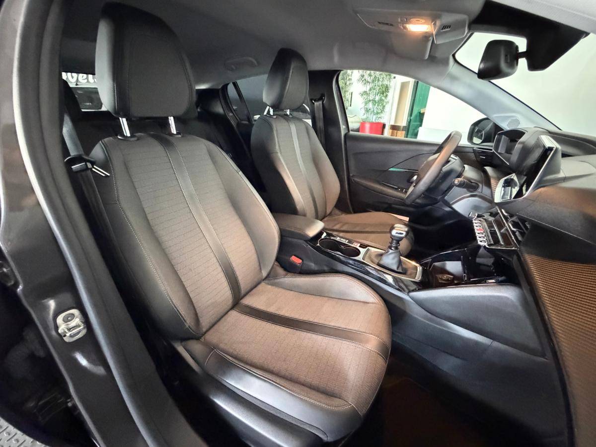 peugeot-208-2022-gasolina-1199cc