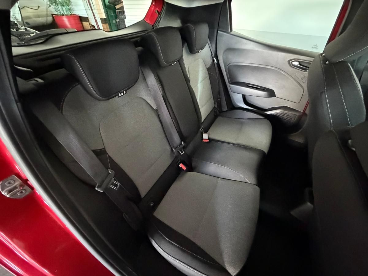 renault-clio-2024-hibrido-a-gasolina-1598cc