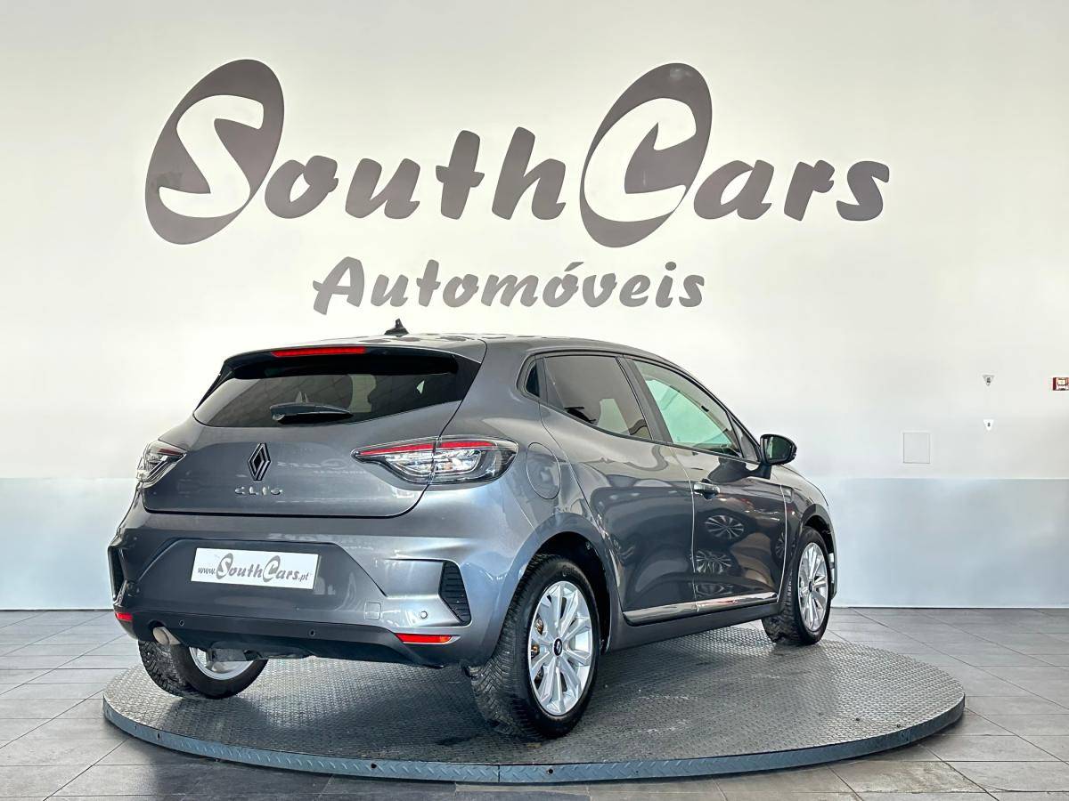 renault-clio-2024-gasolina-999cc