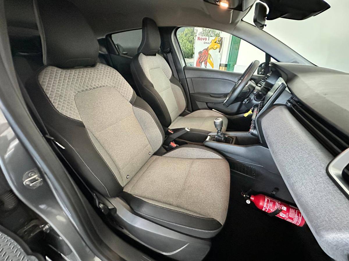 renault-clio-2024-gasolina-999cc