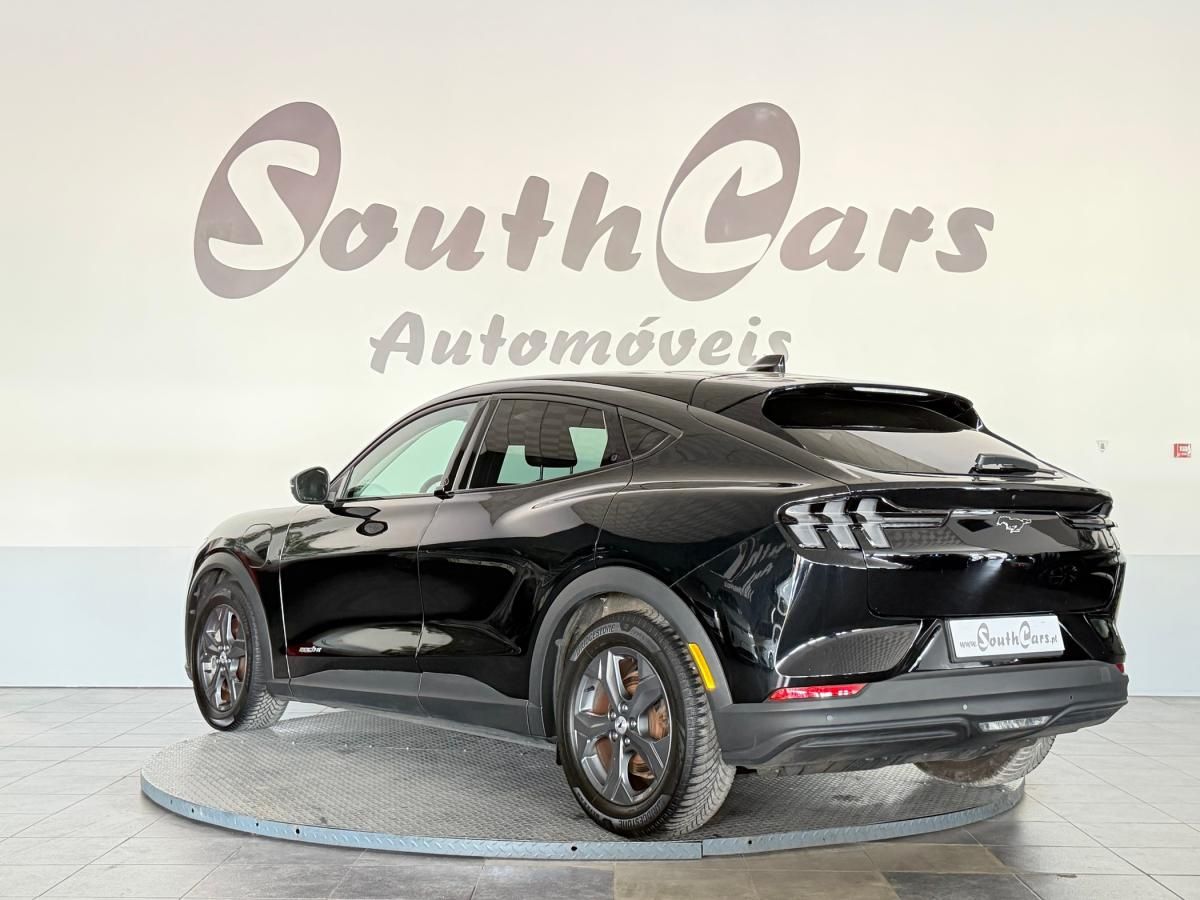 ford-mustang-2021-eletrico-500cc