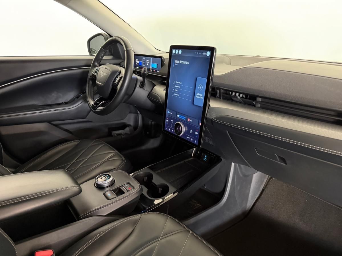 ford-mustang-2021-eletrico-500cc