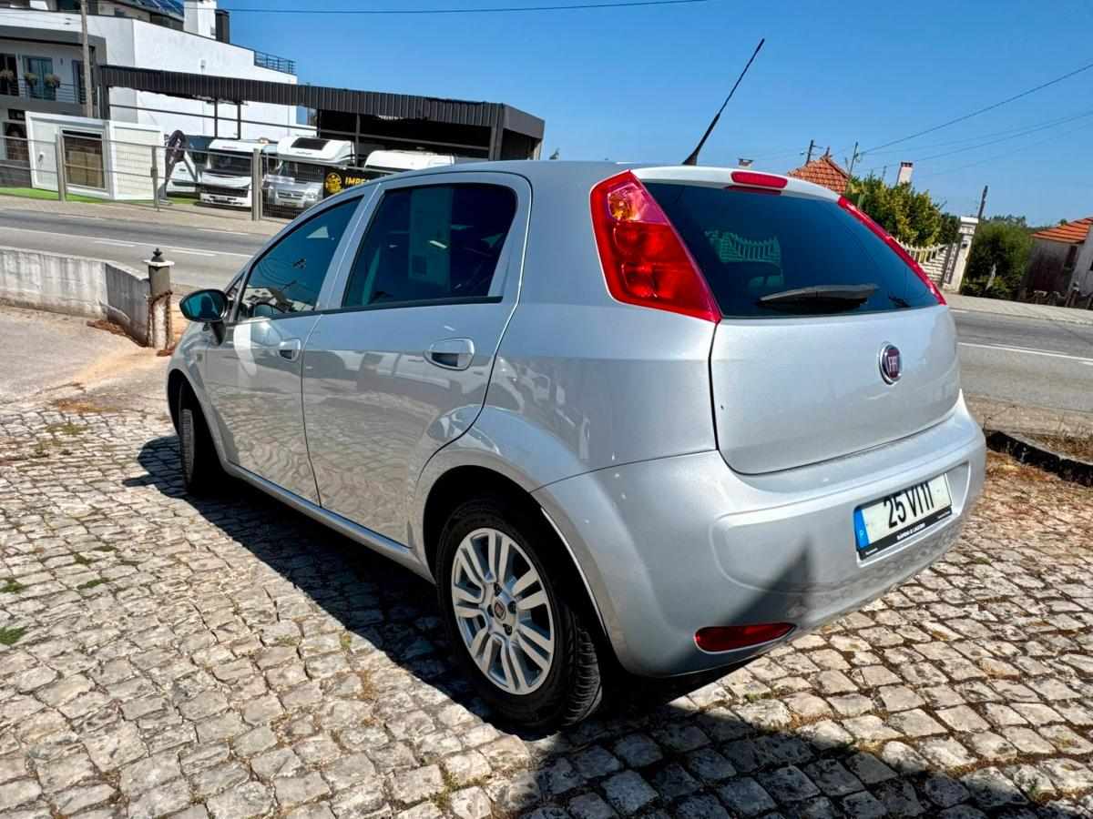 fiat-punto-1-2-ss-2018-gasolina-1242cc