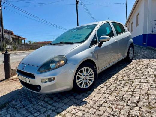 fiat-punto-1-2-ss-2018-gasolina-1242cc