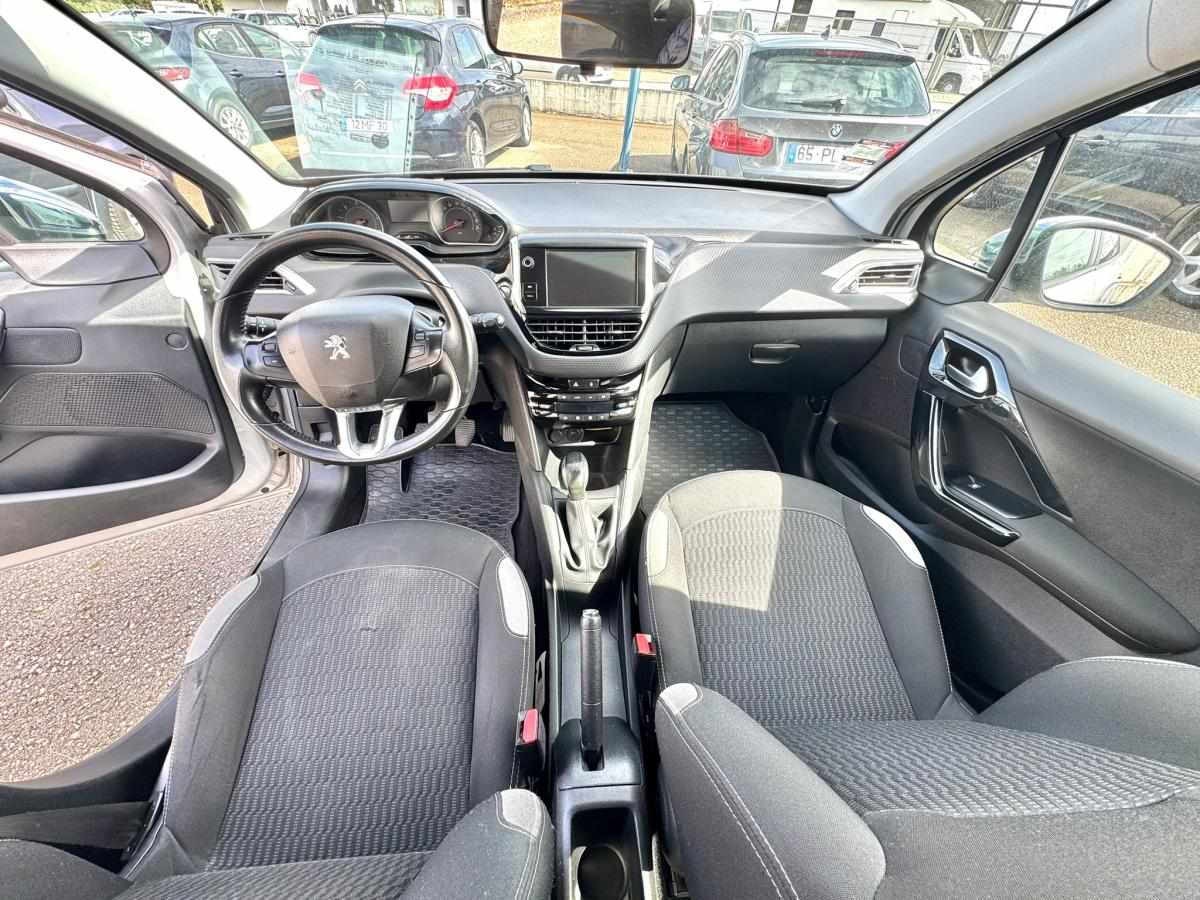 peugeot-208-1-4-hdi-2014-diesel-1398cc