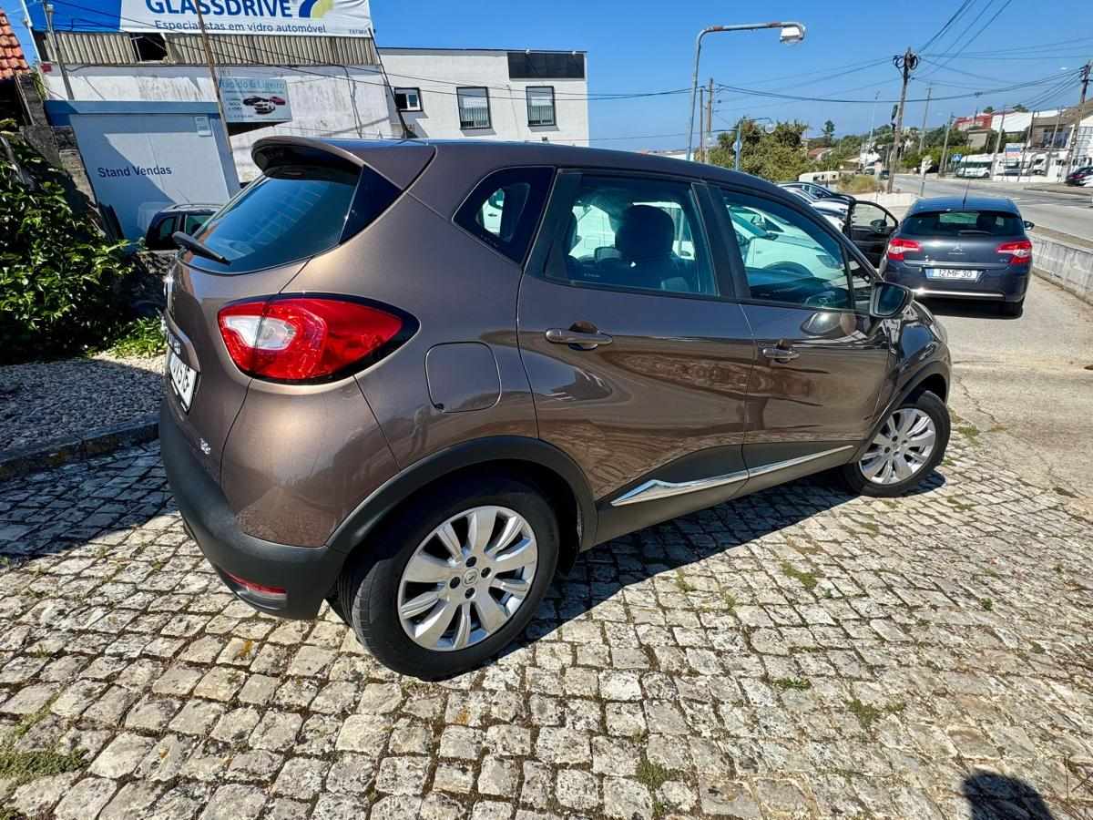 renault-captur-0-9-tce-2015-gasolina-898cc