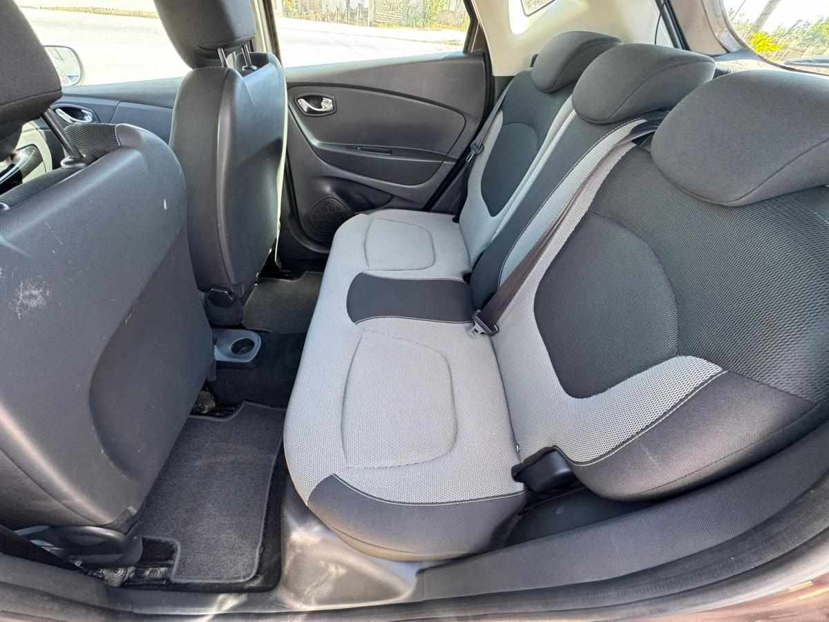 renault-captur-0-9-tce-2015-gasolina-898cc