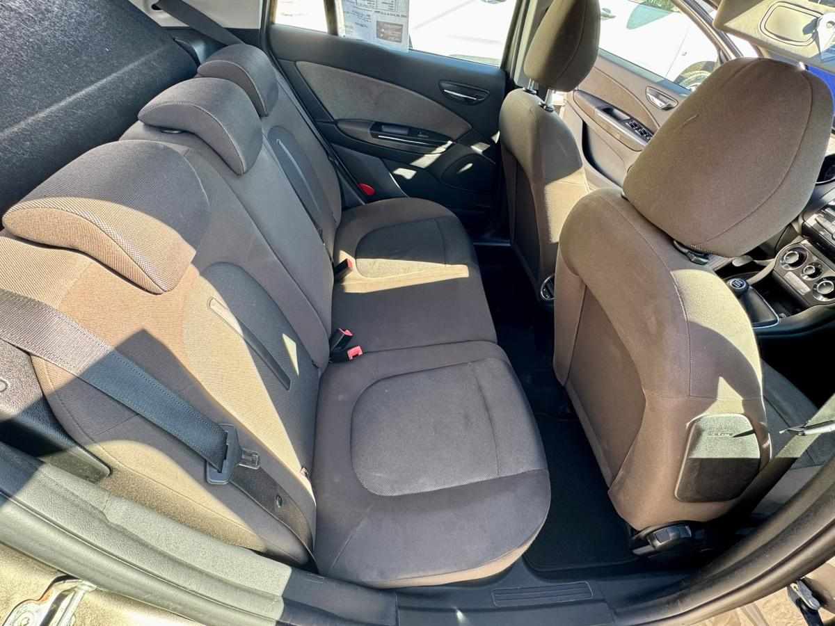 fiat-bravo-1-6-multijet-2008-diesel-1598cc