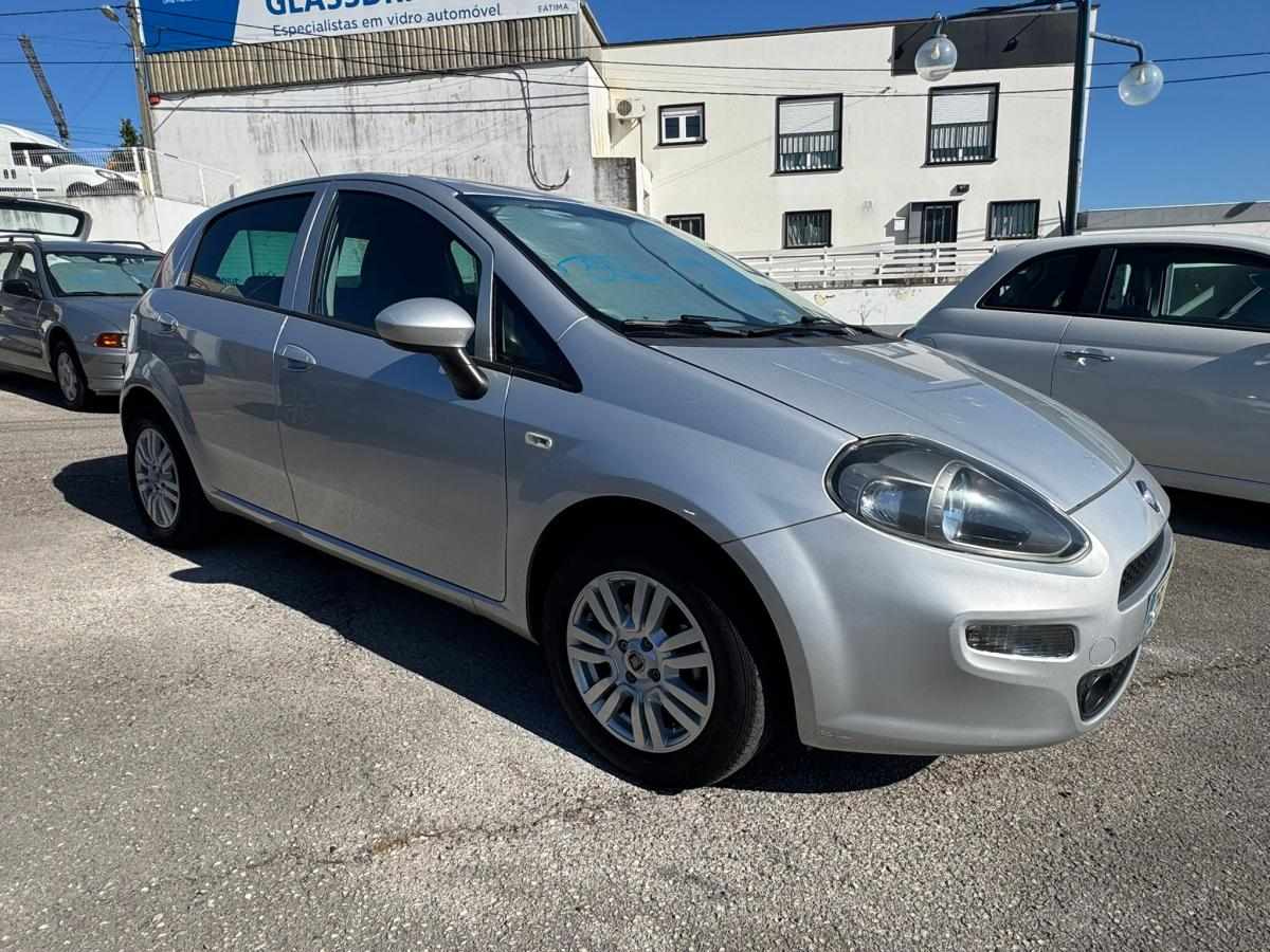 fiat-punto-1-2-2018-gasolina-1242cc