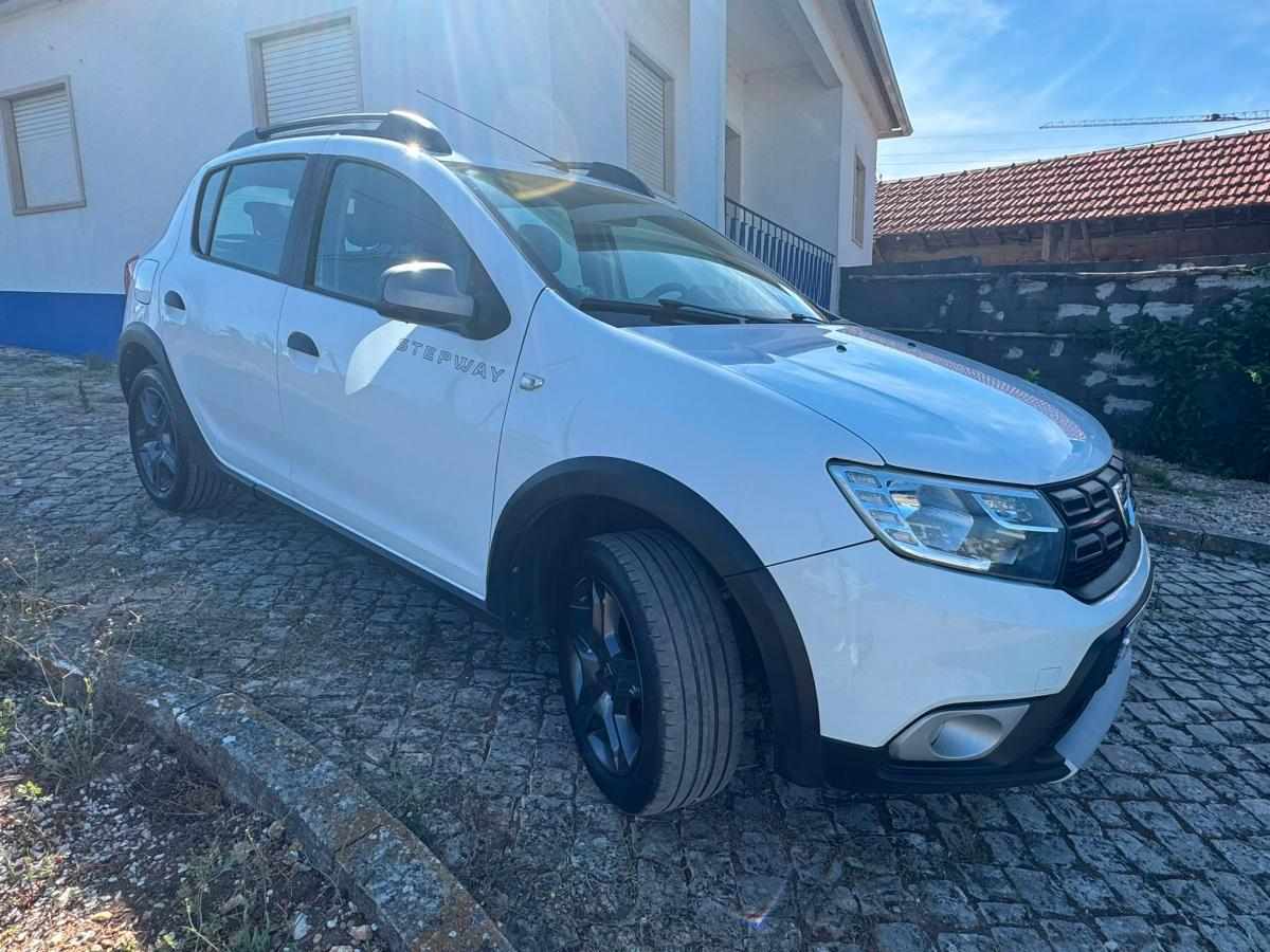 dacia-sandero-0-9-tce-gpl-2017-gpl-898cc