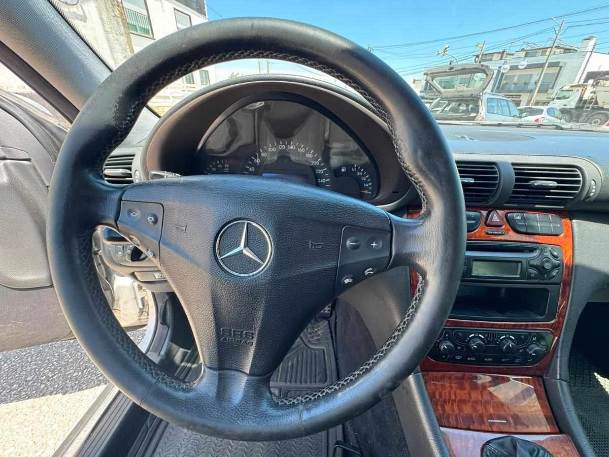 mercedes-benz-classe-c-c-220-cdi-2004-diesel-2148cc