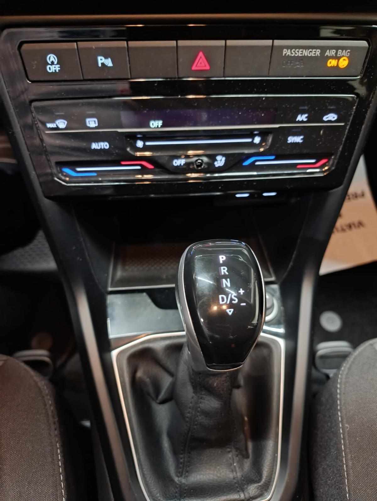 volkswagen-t-cross-2023-gasolina-999cc