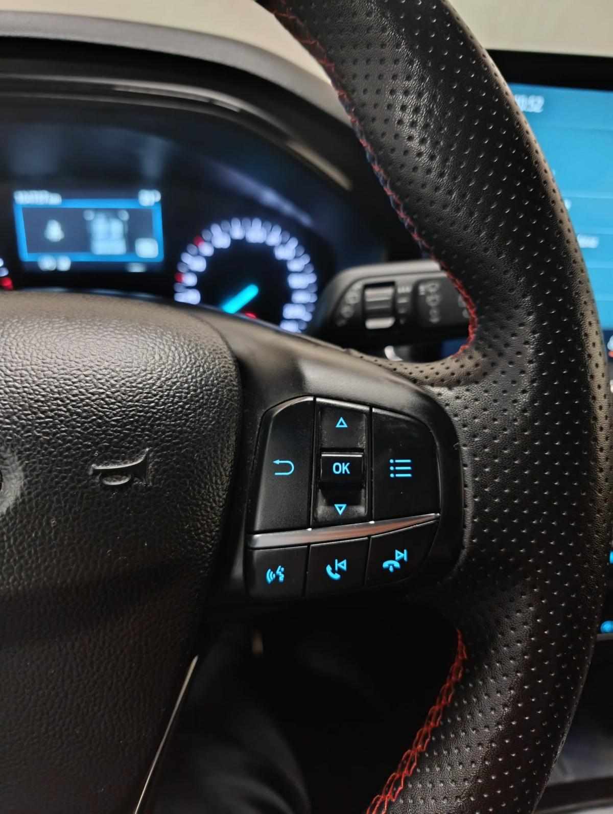 ford-focus-sw-2023-gasolina-999cc