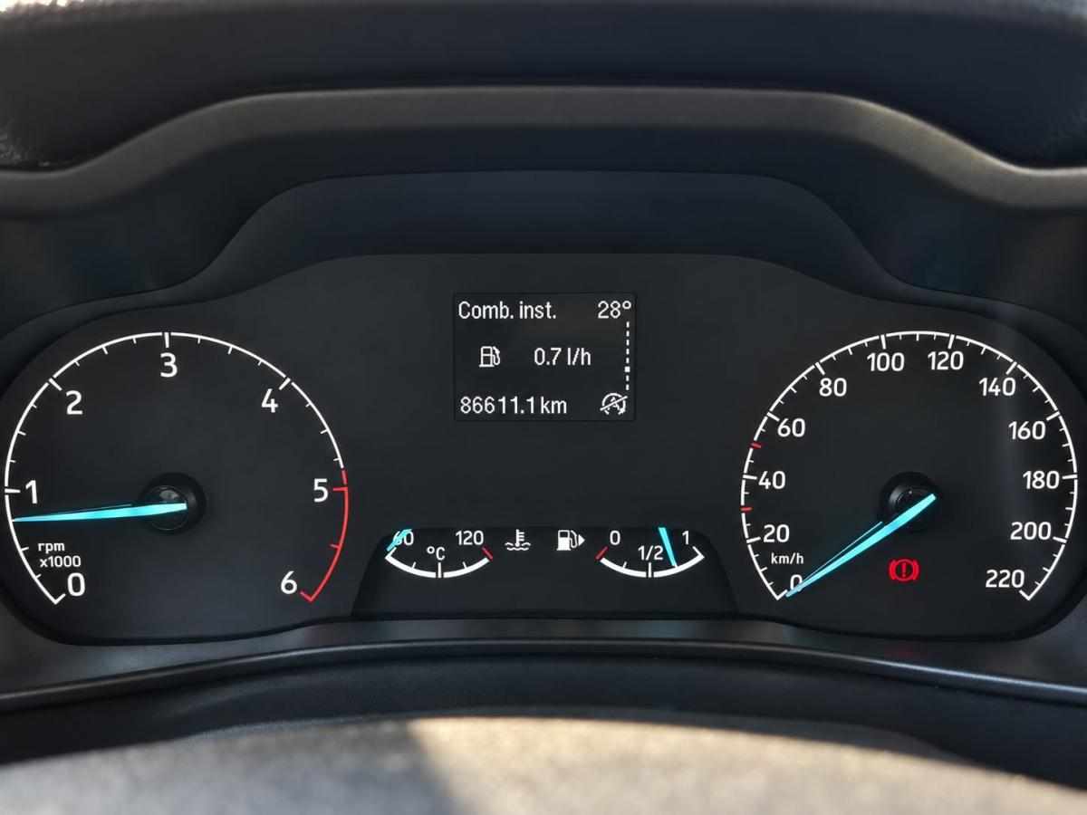 ford-transit-connect-2023-diesel-1499cc