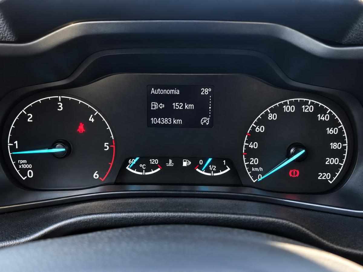 ford-transit-connect-2023-diesel-1499cc