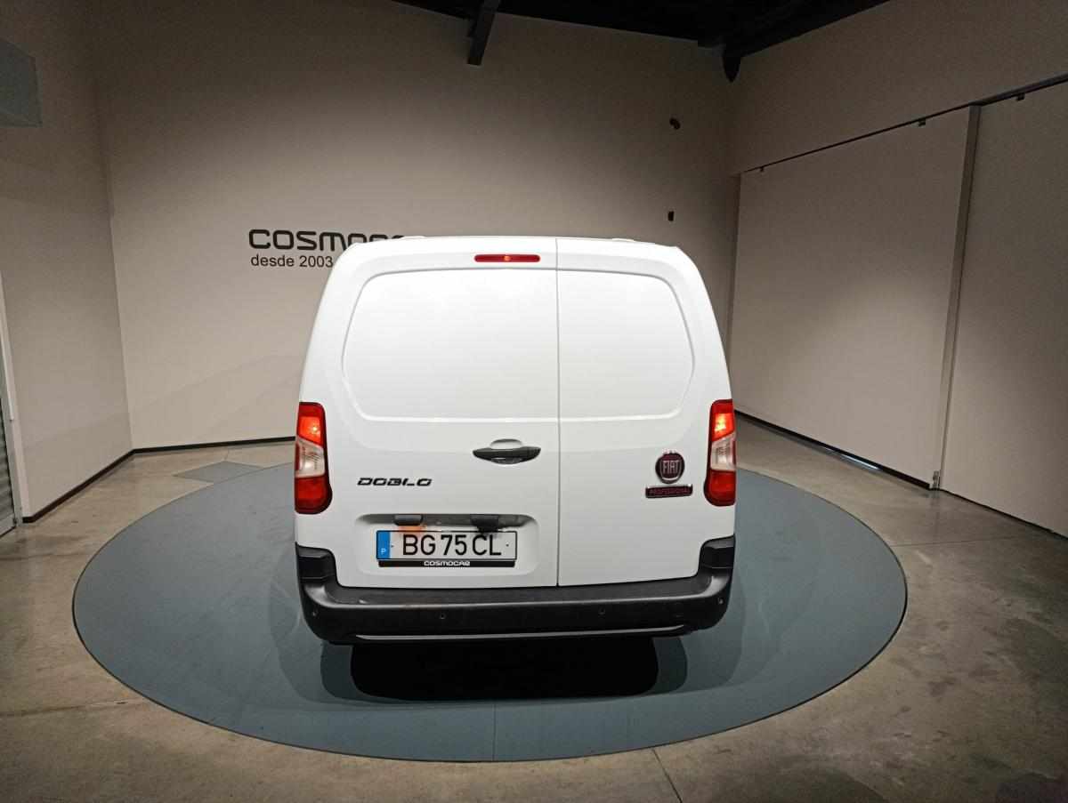 fiat-doblo-2023-diesel-1499cc