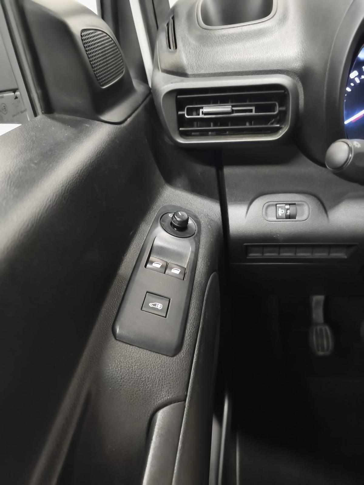 fiat-doblo-2023-diesel-1499cc