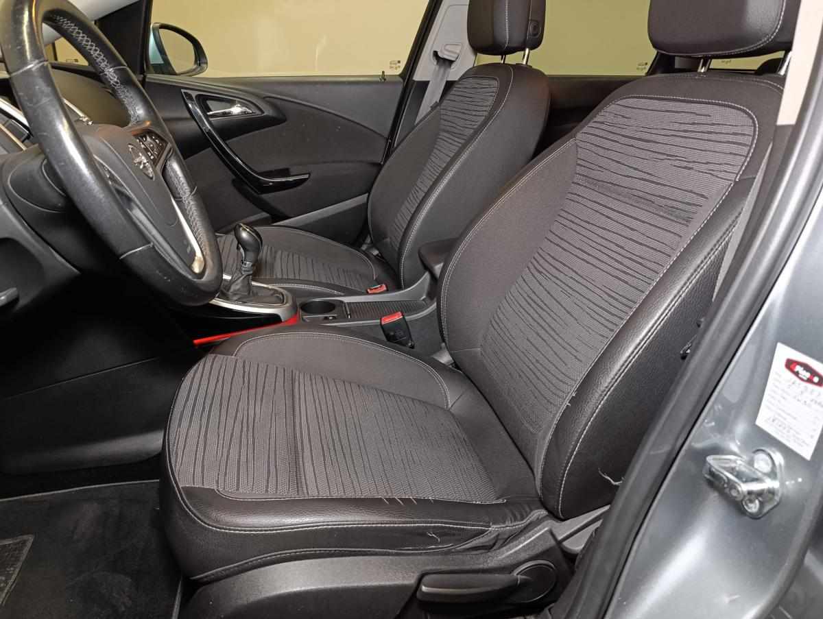 opel-astra-sport-tourer-2014-diesel-1598cc