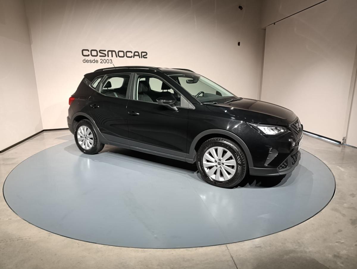 seat-arona-2023-gasolina-999cc