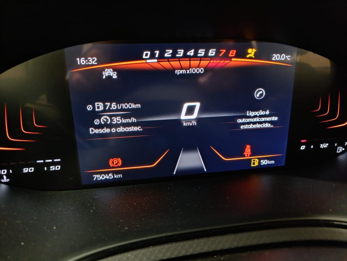 seat-arona-2023-gasolina-999cc