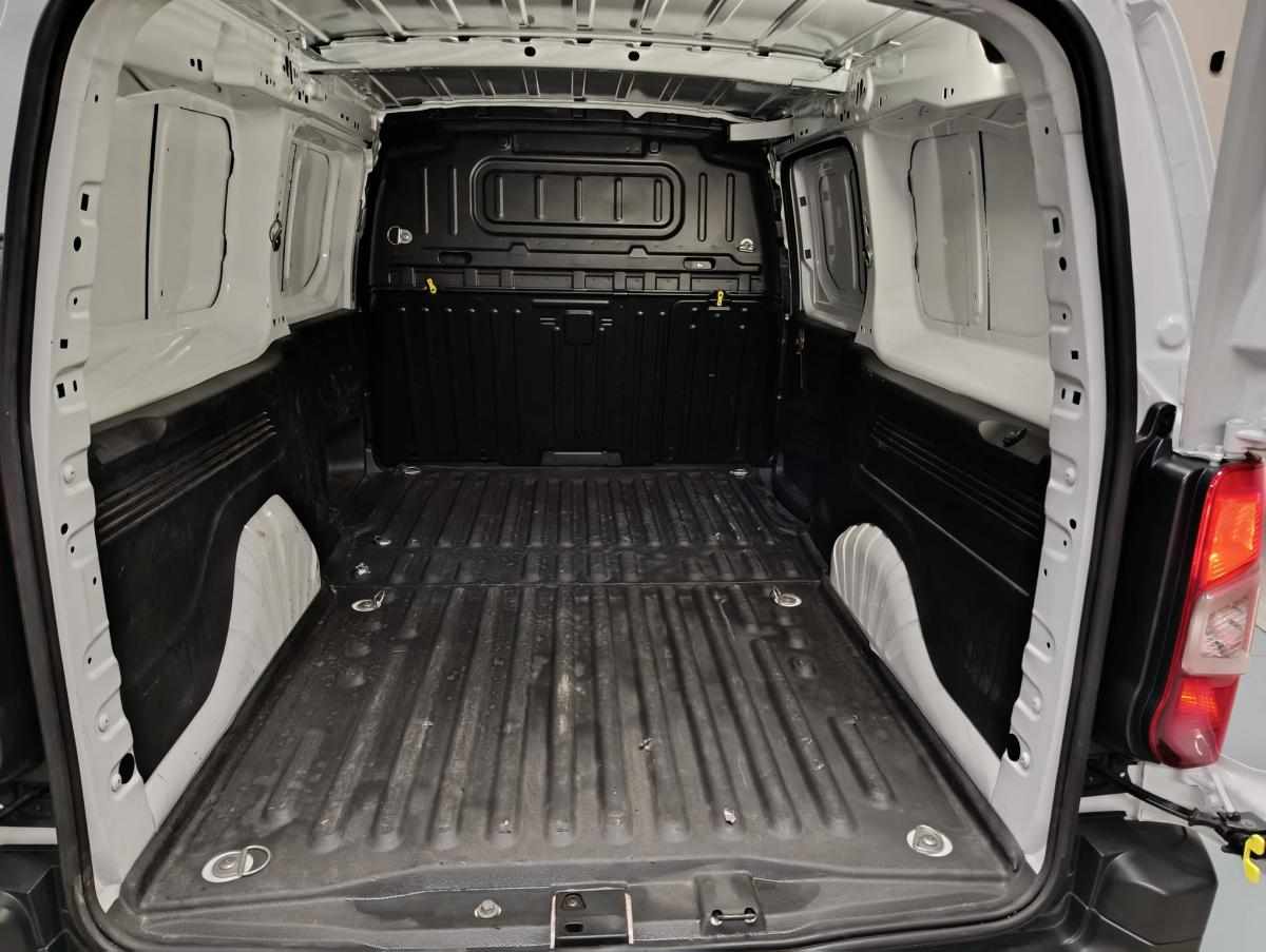 fiat-doblo-2023-diesel-1499cc