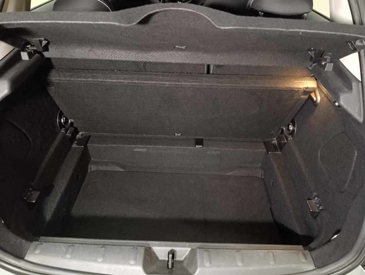mini-hatch-d-1-5-2018-diesel-1496cc