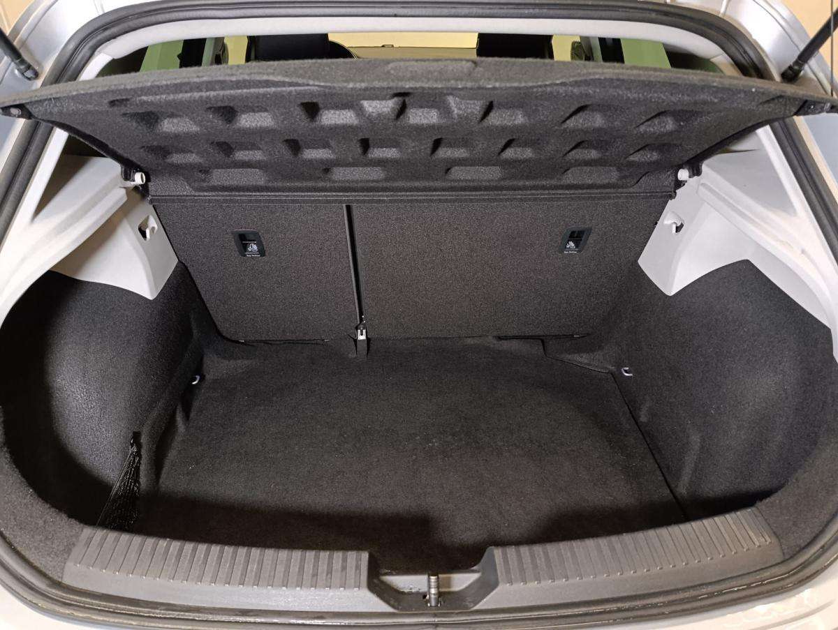 seat-leon-2020-gasolina-999cc