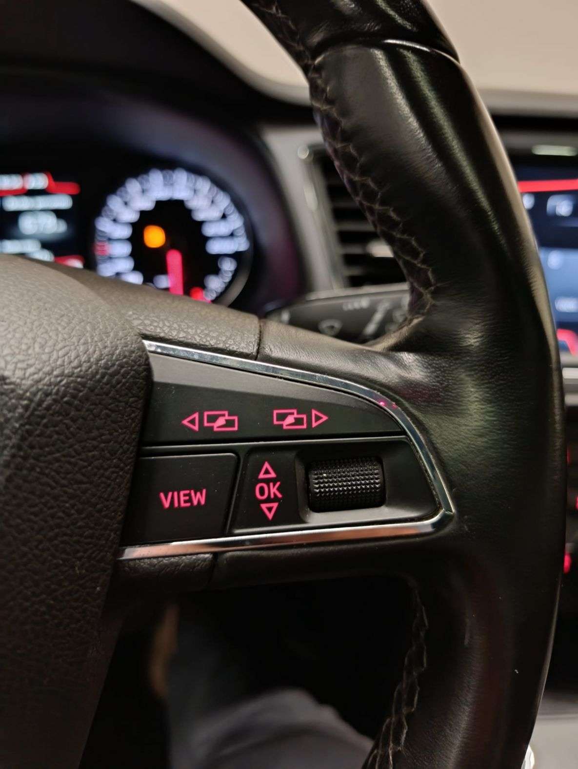 seat-leon-2020-gasolina-999cc
