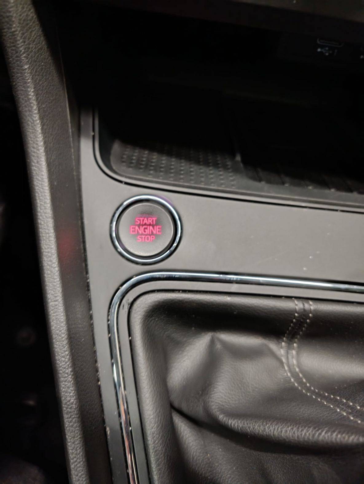 seat-leon-2020-gasolina-999cc