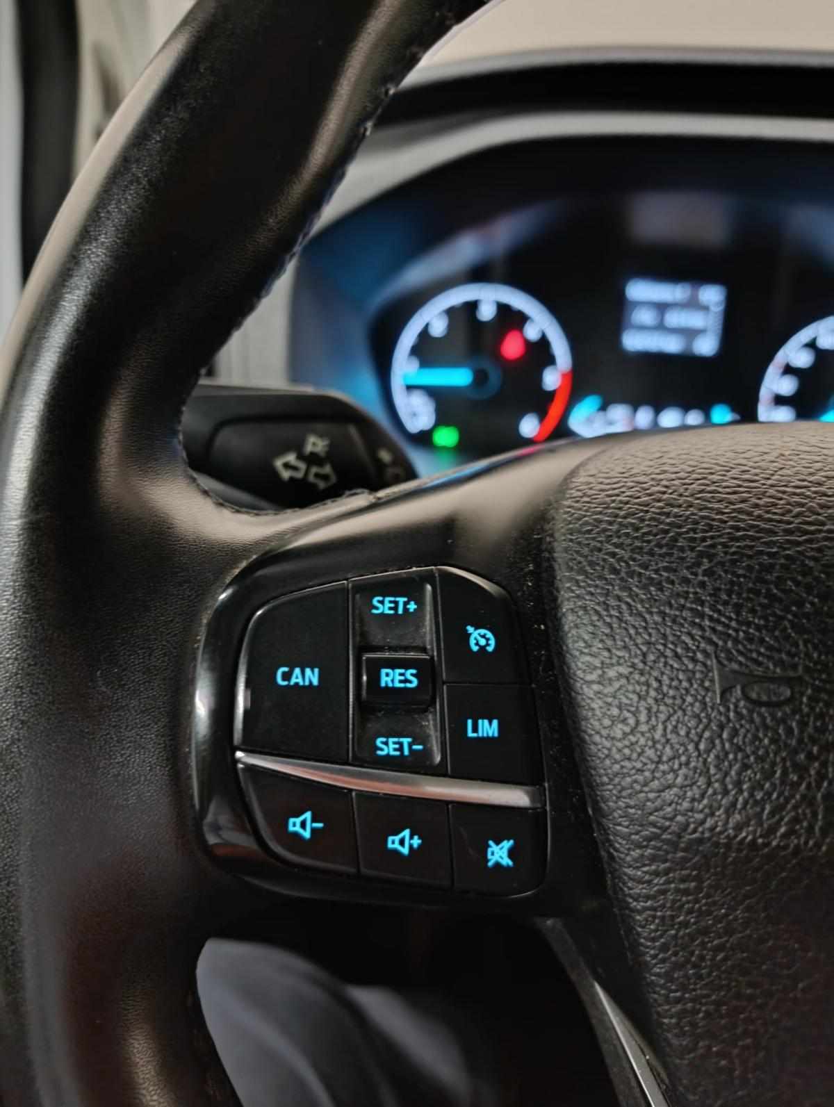 ford-transit-custom-2022-diesel-0cc