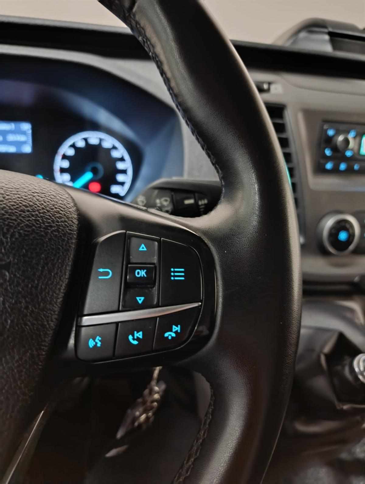 ford-transit-custom-2022-diesel-0cc