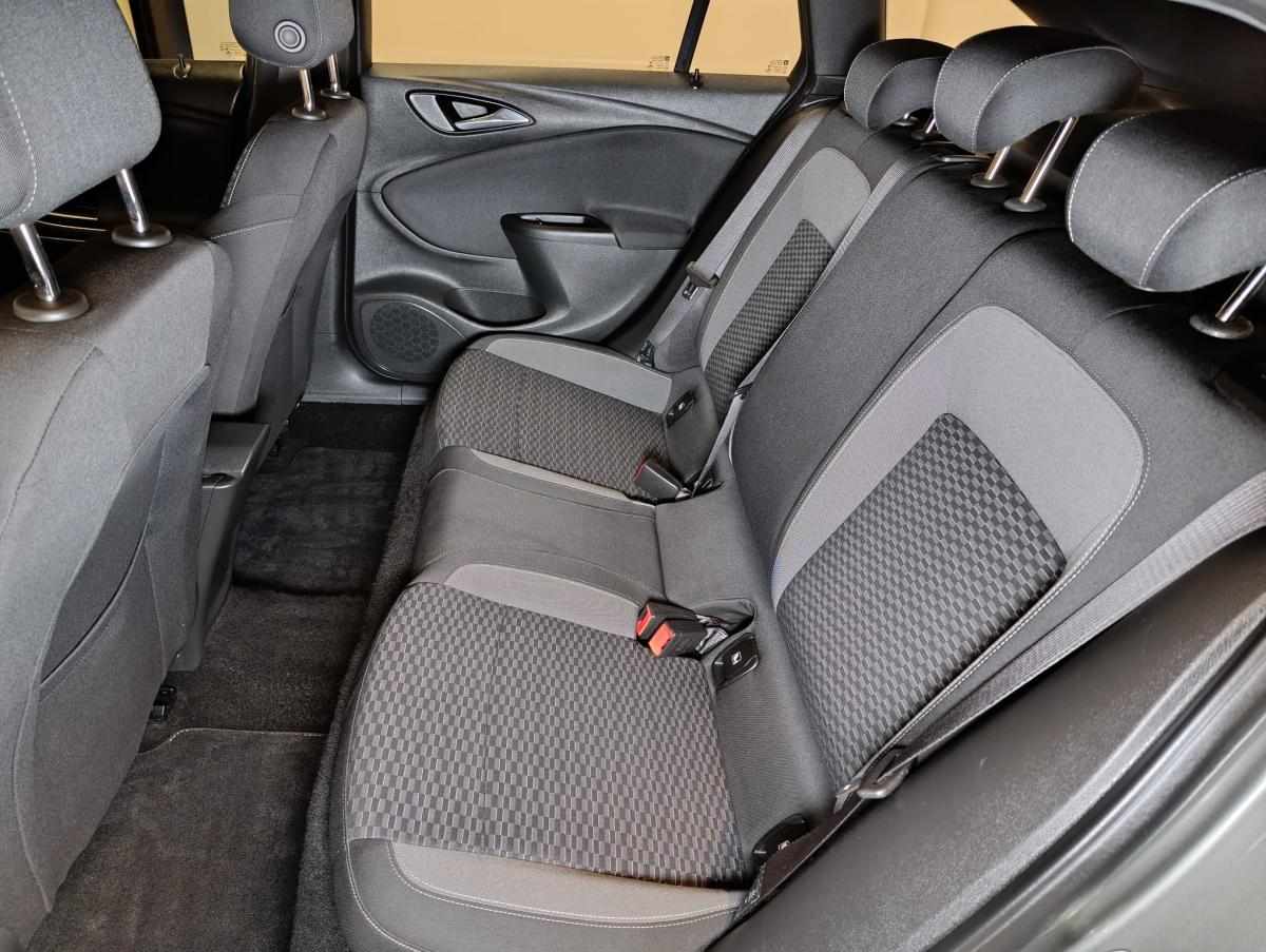 opel-astra-sport-tourer-2021-diesel-1496cc
