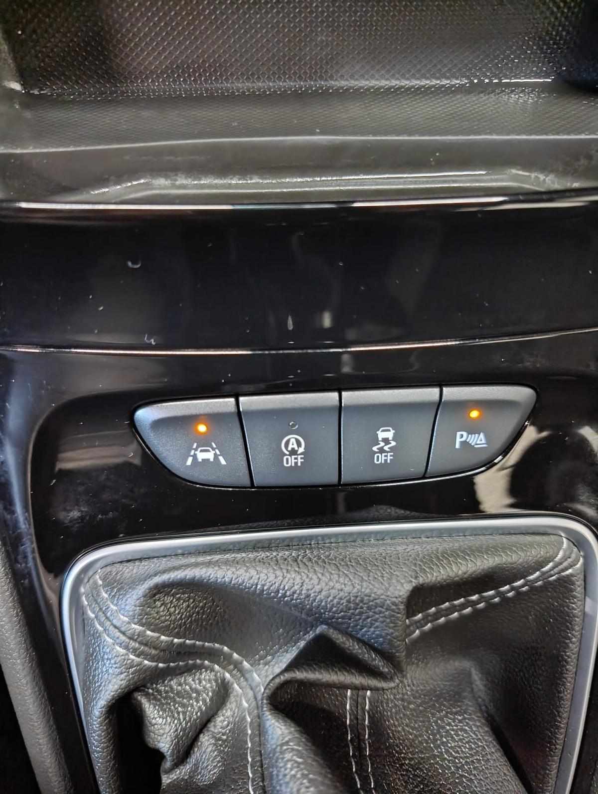 opel-astra-sport-tourer-2021-diesel-1496cc