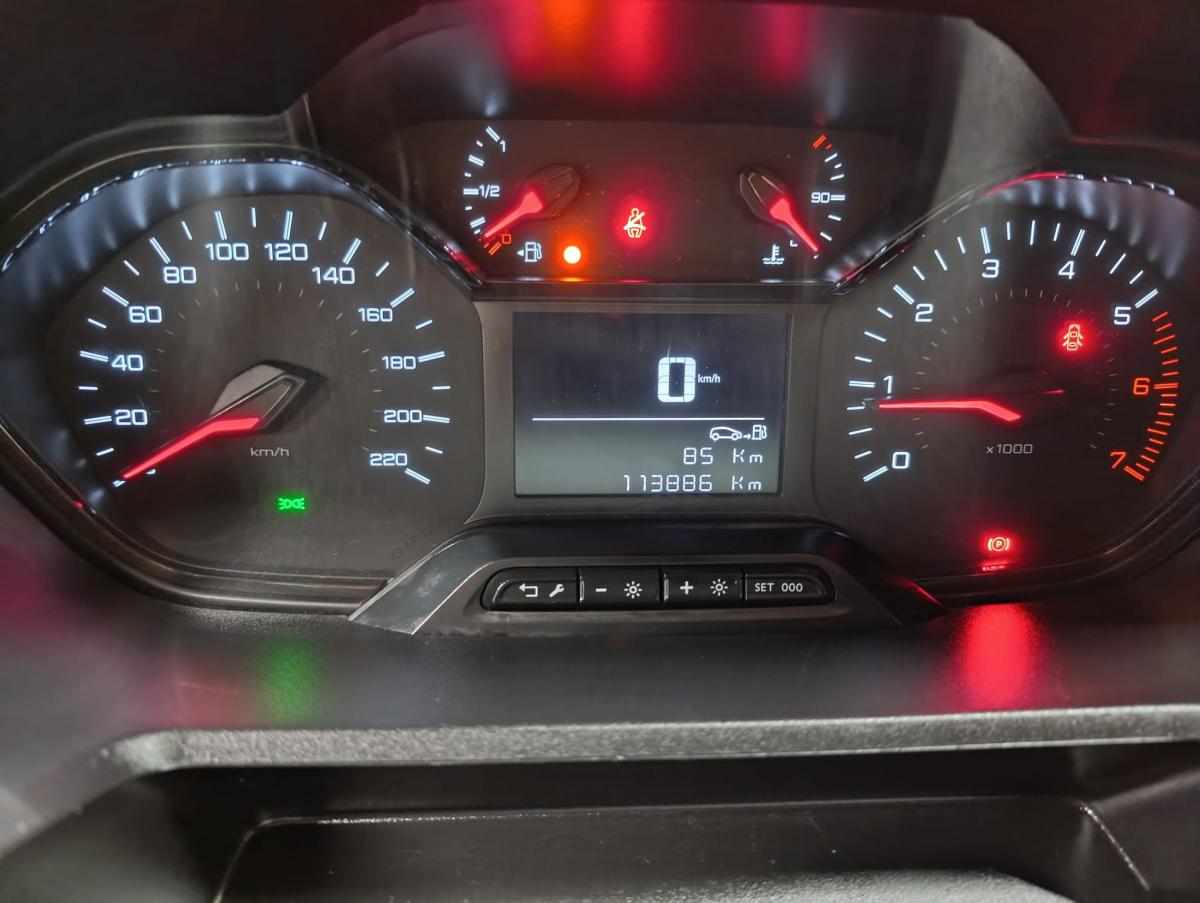 peugeot-partner-2019-diesel-1560cc