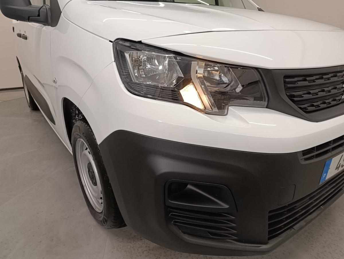 peugeot-partner-2019-diesel-1560cc