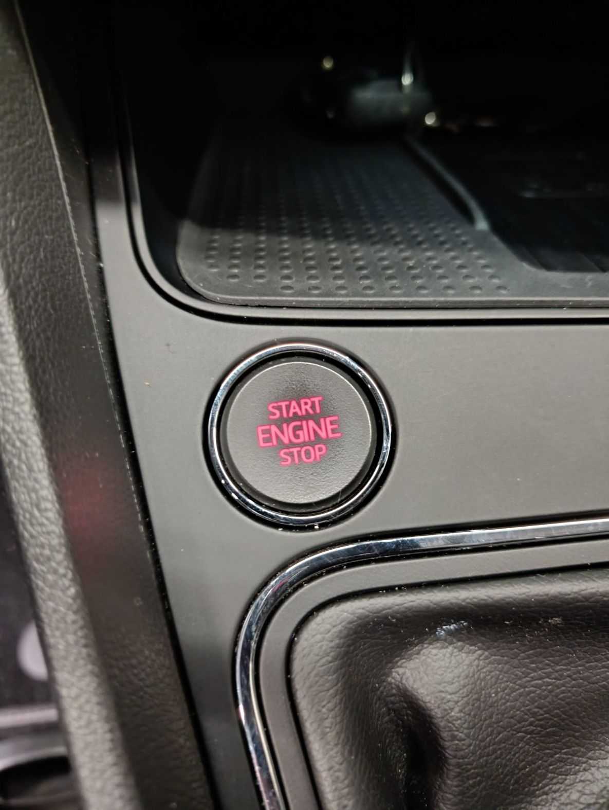 seat-leon-2020-gasolina-999cc