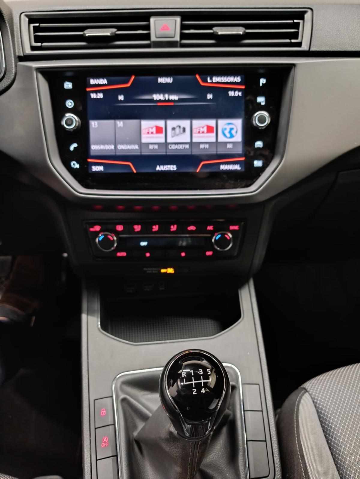 seat-ibiza-2018-gasolina-999cc