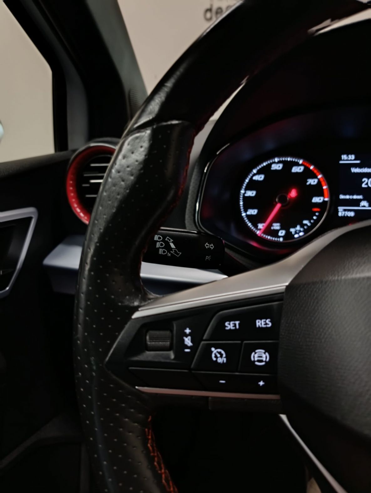 seat-arona-2022-gasolina-999cc