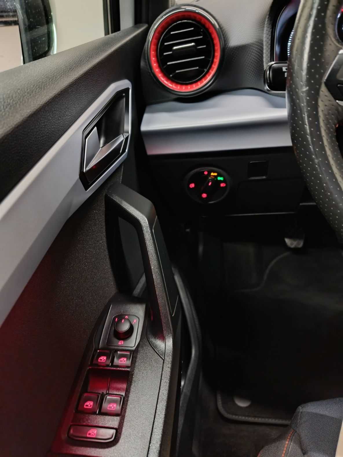 seat-arona-2022-gasolina-999cc