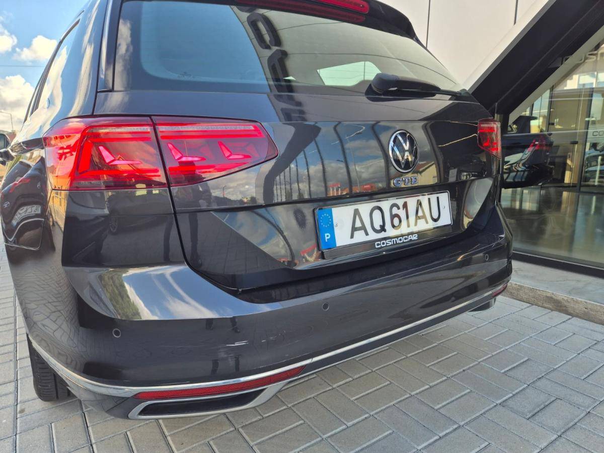 volkswagen-passat-variant-2022-hibrido-a-gasolina-1395cc