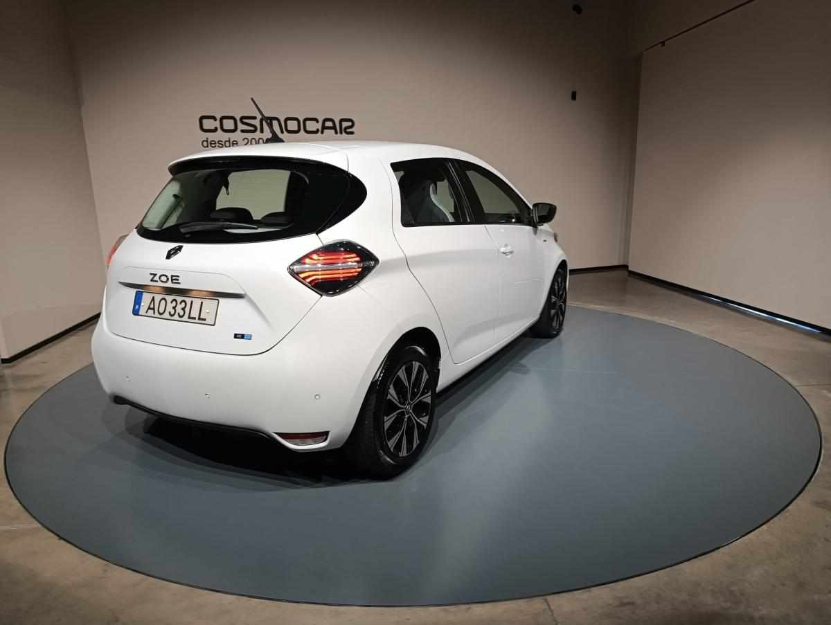 renault-zoe-2022-eletrico-0cc