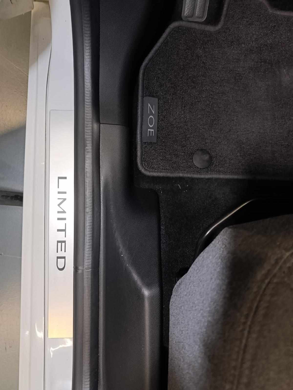 renault-zoe-2022-eletrico-0cc