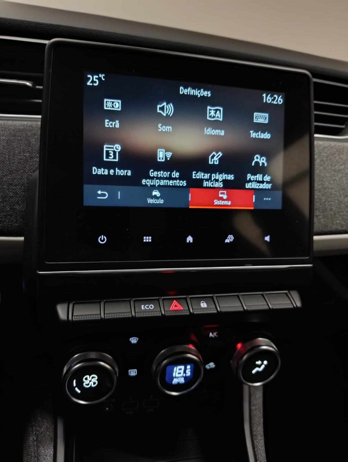 renault-zoe-2022-eletrico-0cc